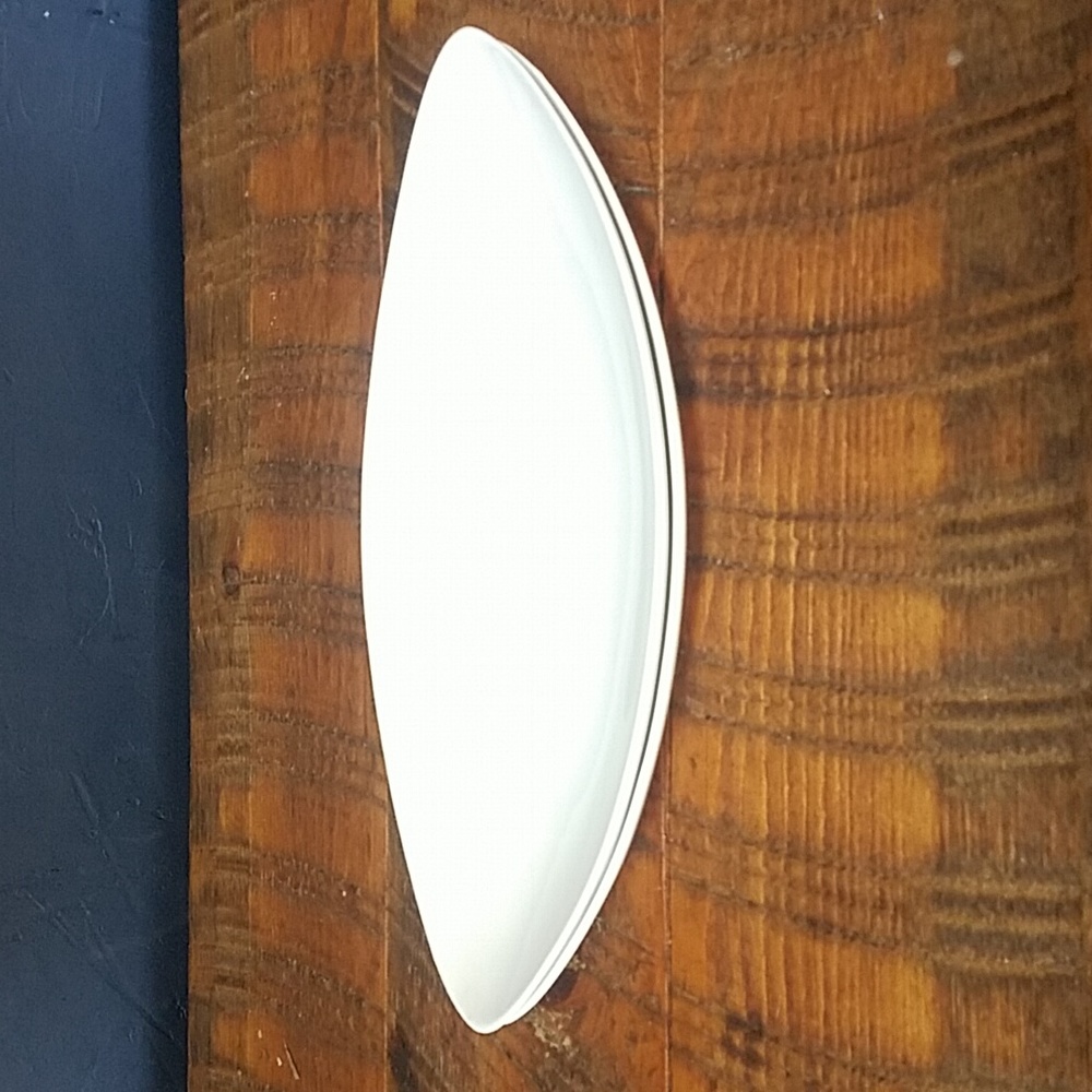 Set of 2 Forum White Oval Plates